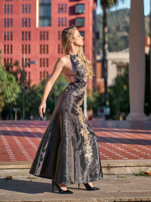 Vestido de alta costura Jordi Muntaner Backless